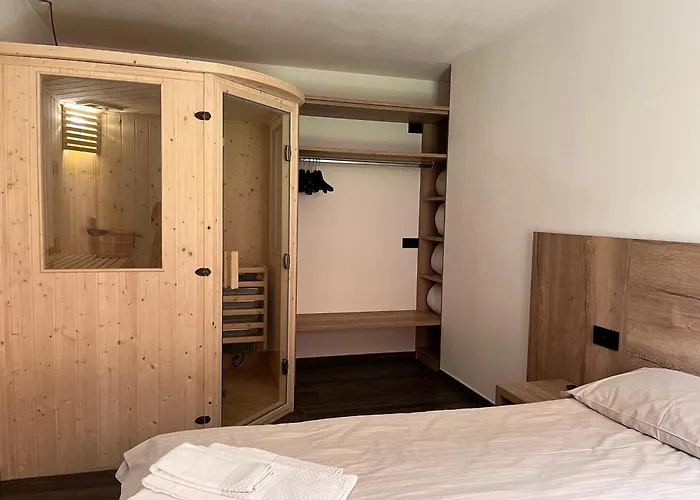 Gin Luxury Apartments City Centre