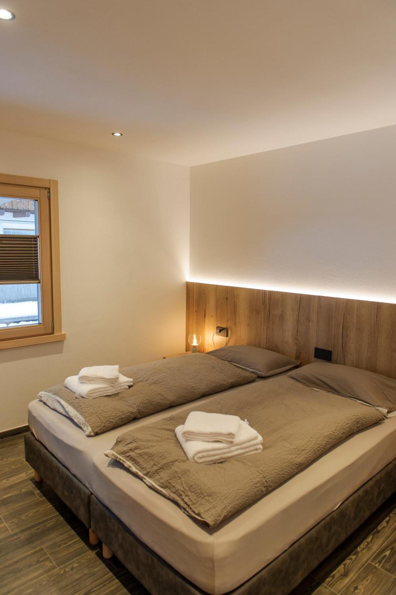 Gin Luxury Centre